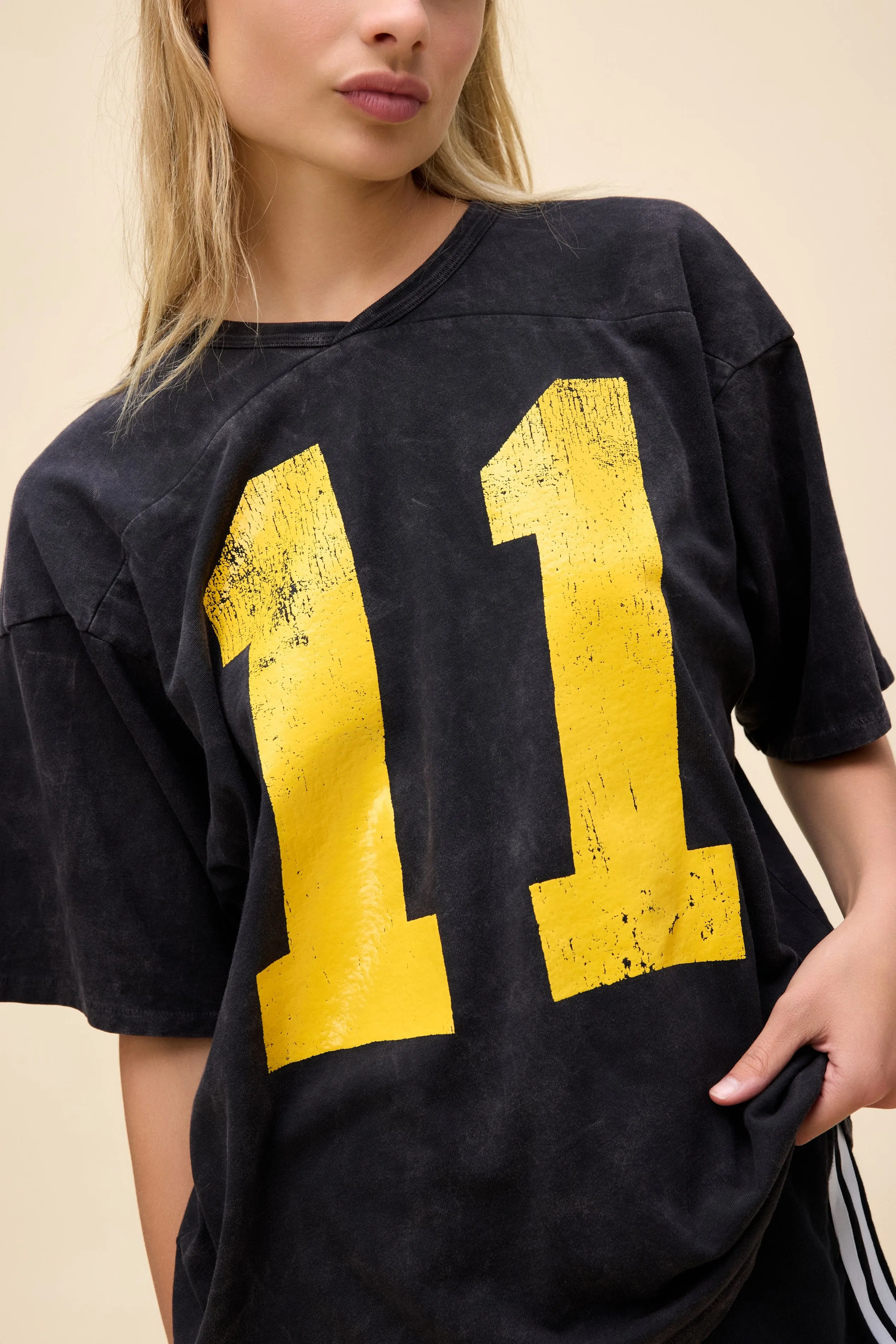 11 Oversized Jersey Tee