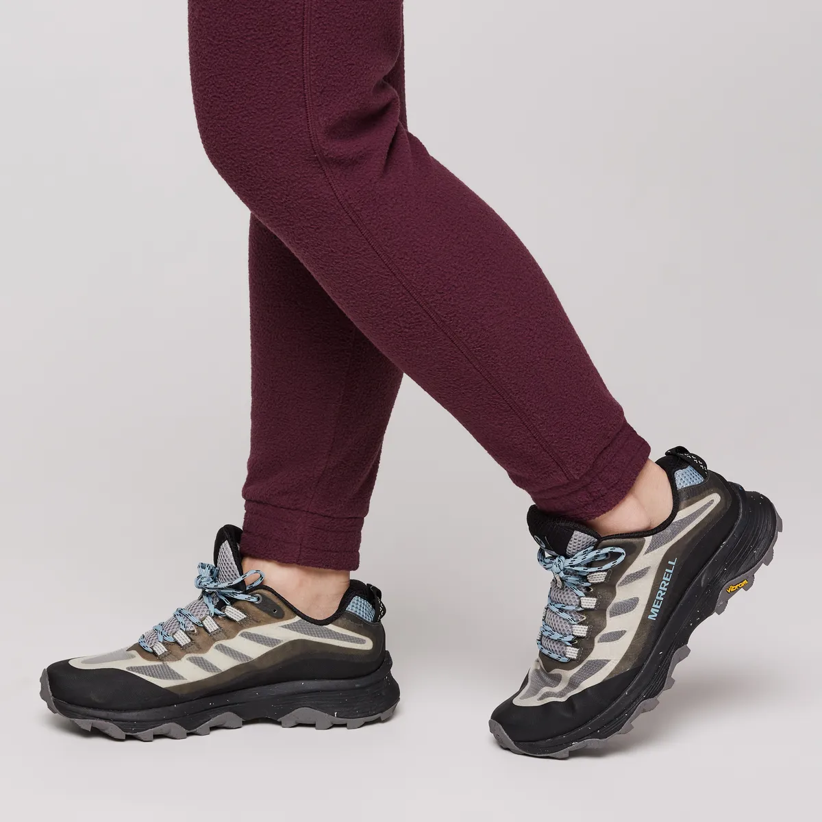 Abrazo Fleece Jogger - Women's