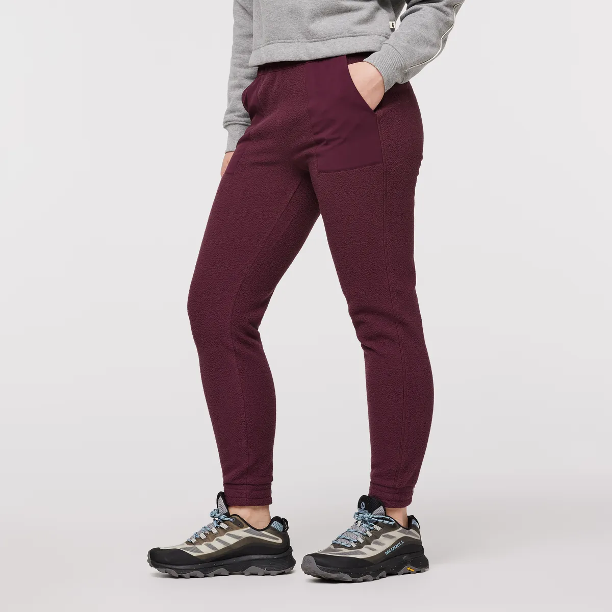 Abrazo Fleece Jogger - Women's