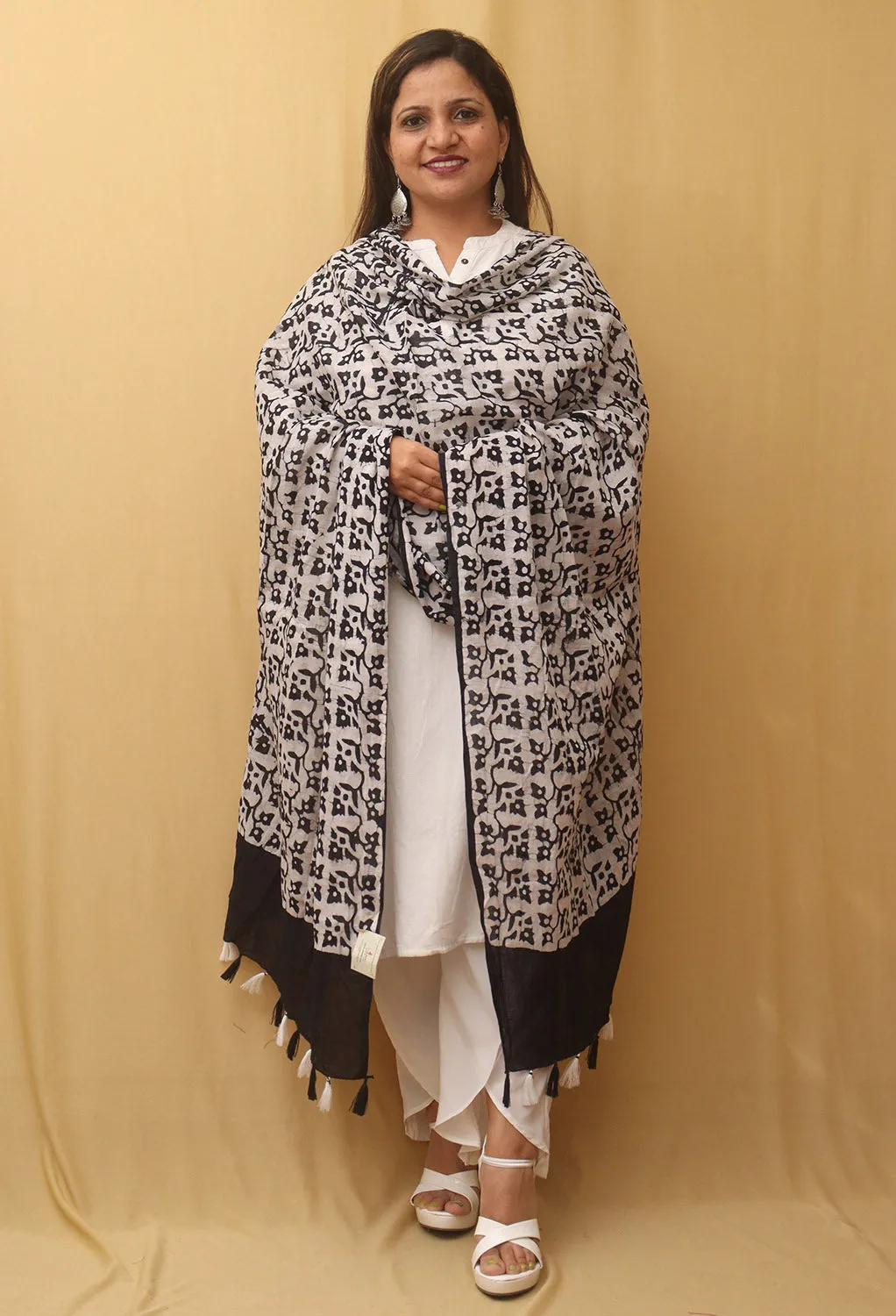 Black And White Batik Printed Cotton Dupatta