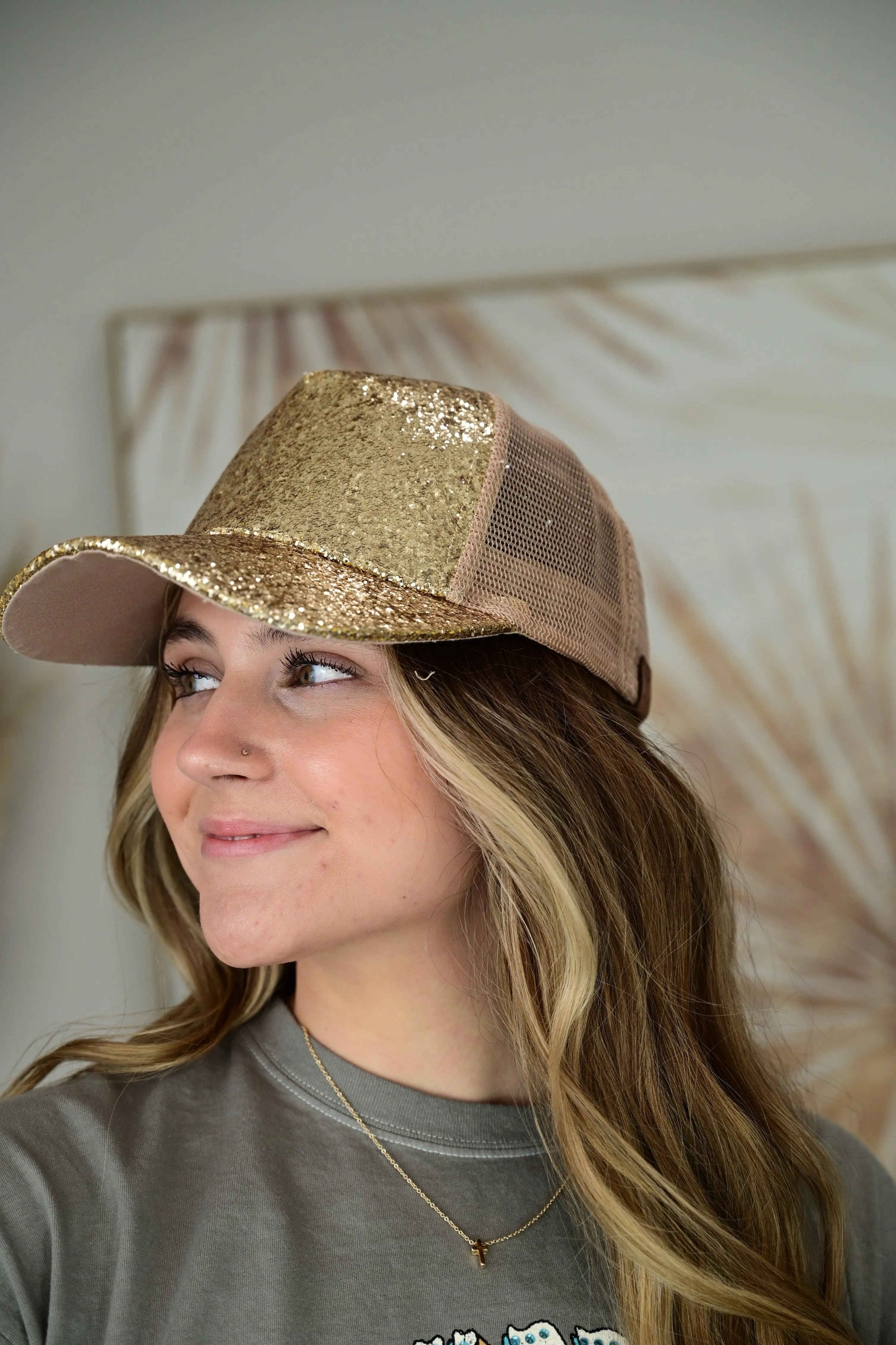 CC GLITTER TRUCKER CAP