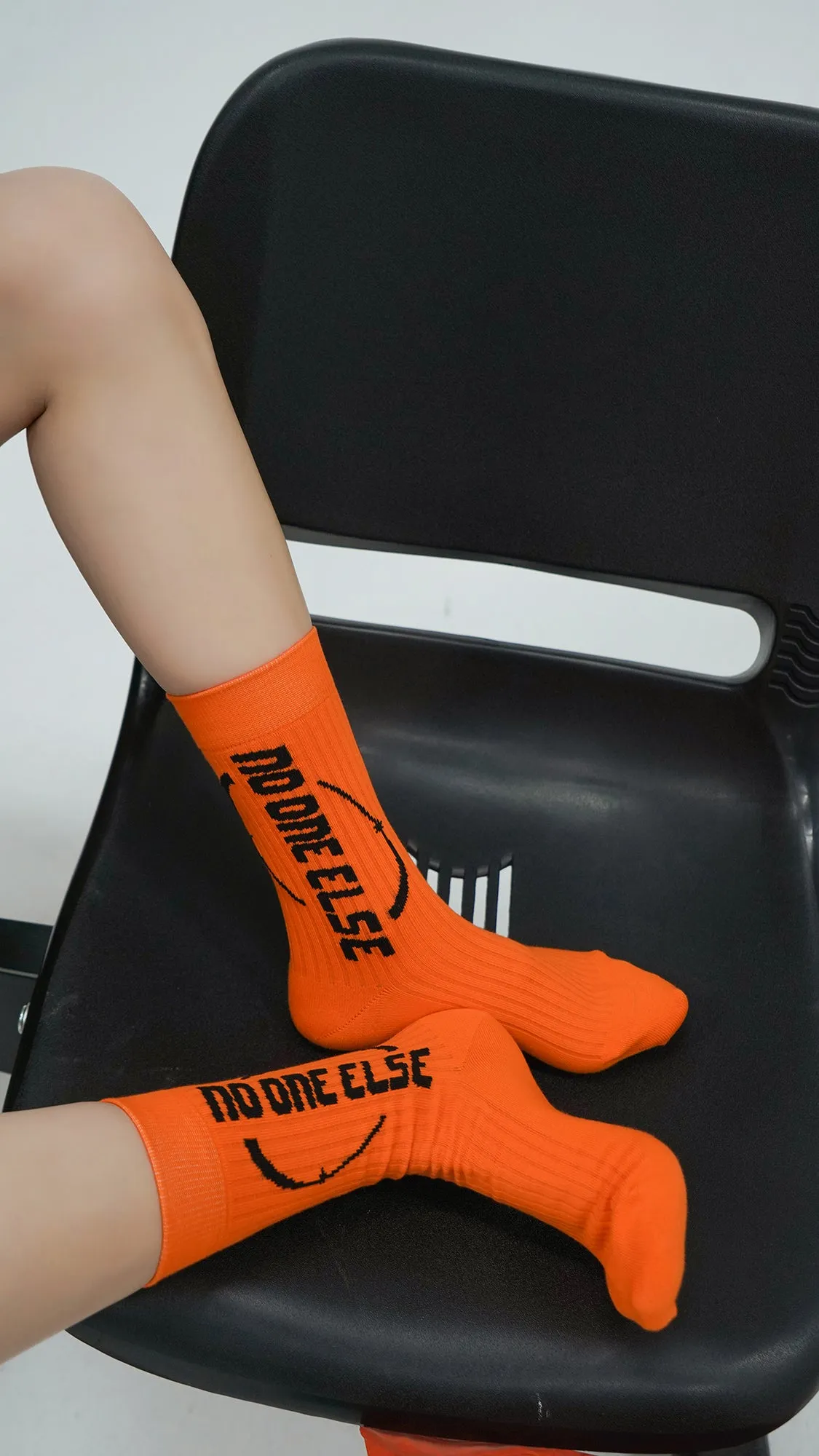 Circle Logo Ribbed Calf Socks