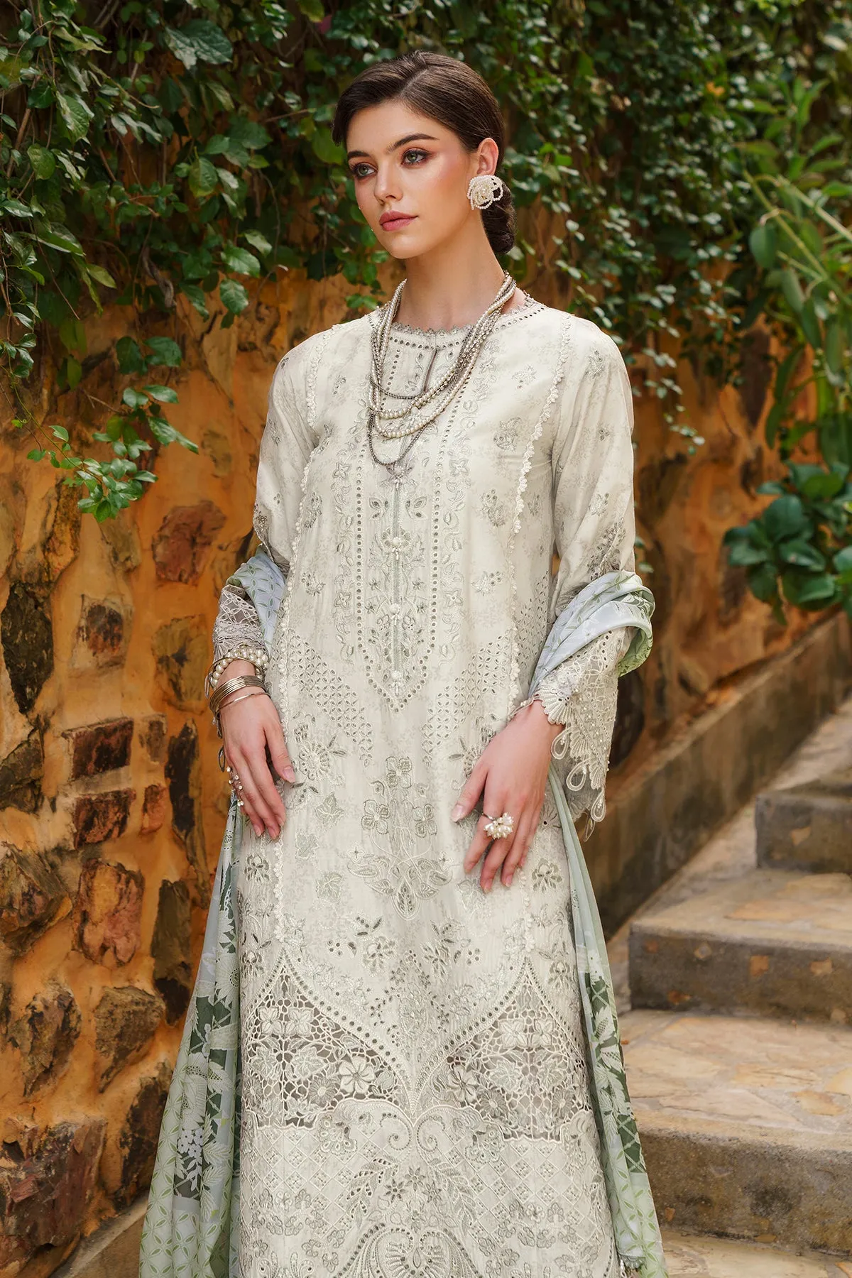 EMBROIDERED PRINTED LAWN  SL12-D01