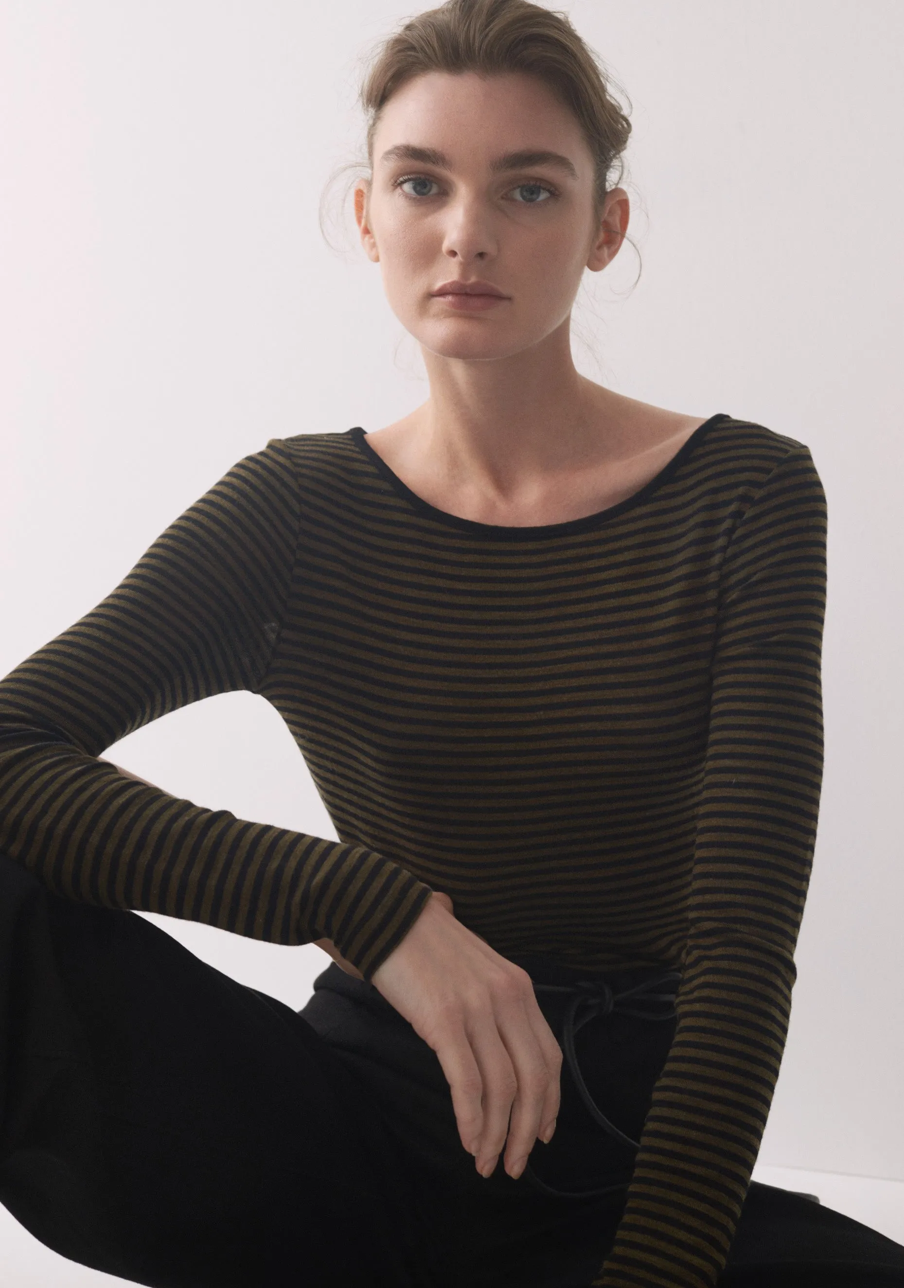 Morri Merino Stripe Round Neck_Khaki/Black